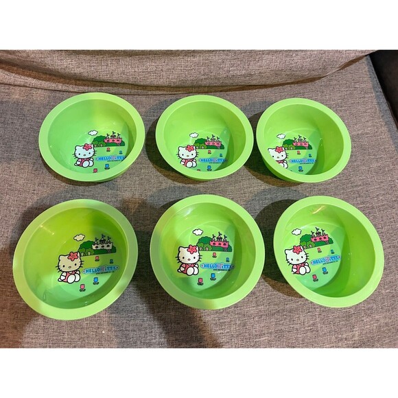 Sanrio Other - 2005 Hello Kitty Bowls Set of 6 Green Plastic